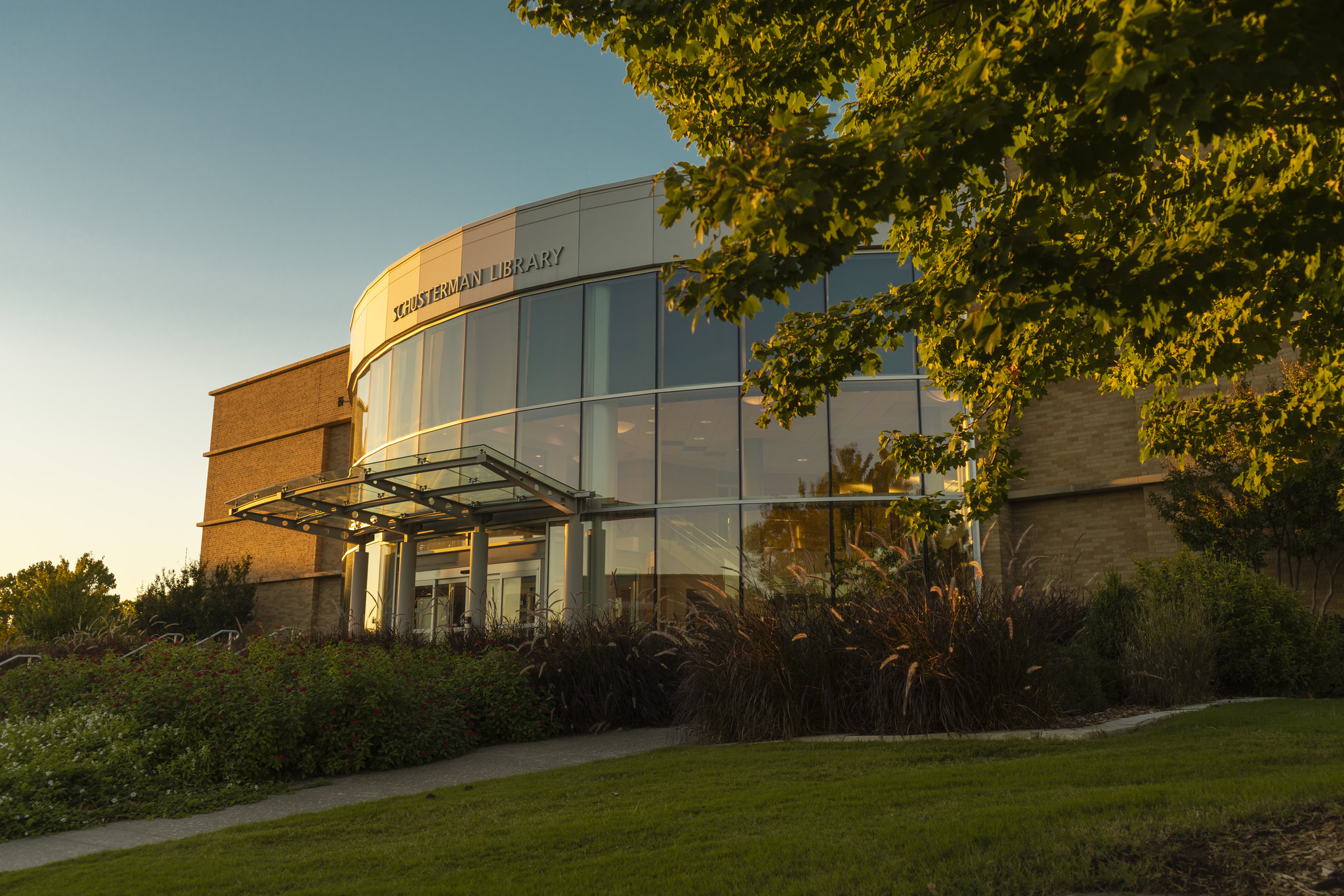 2014, OU-Tulsa Schusterman Library